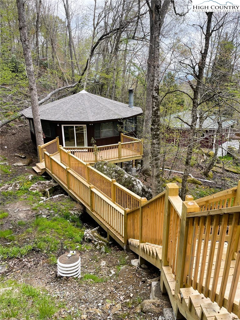 Image number 13 for the current listing