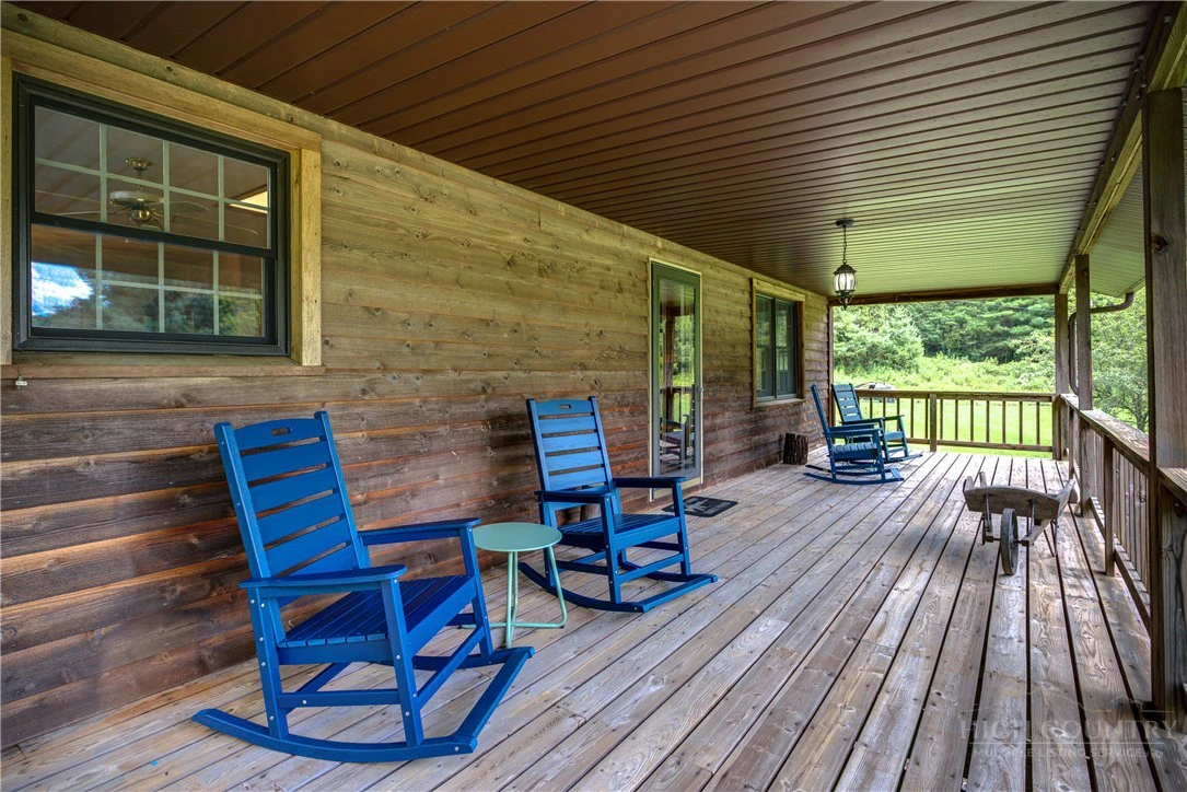 Image number 6 for the current listing