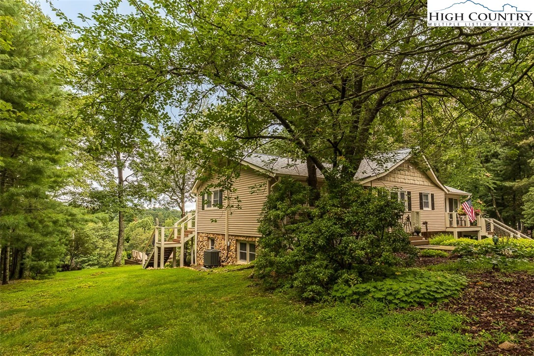 Image number 10 for the current listing