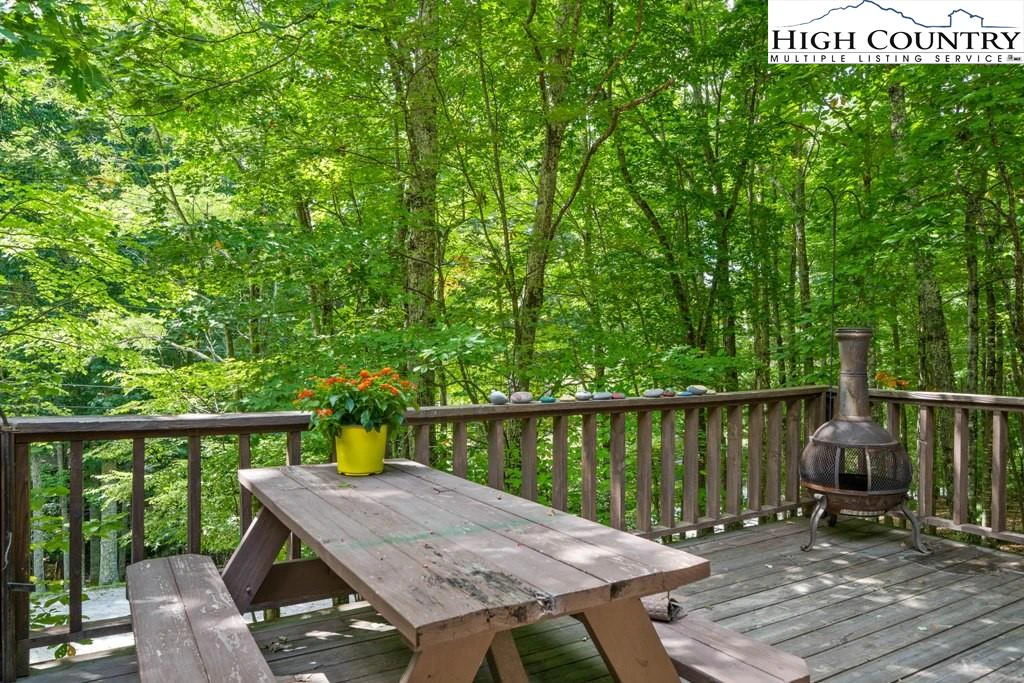 Image number 10 for the current listing
