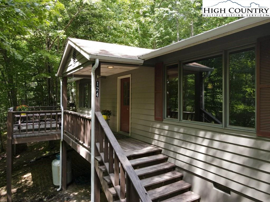 Image number 7 for the current listing