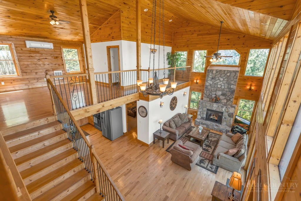 Image number 2 for the current listing