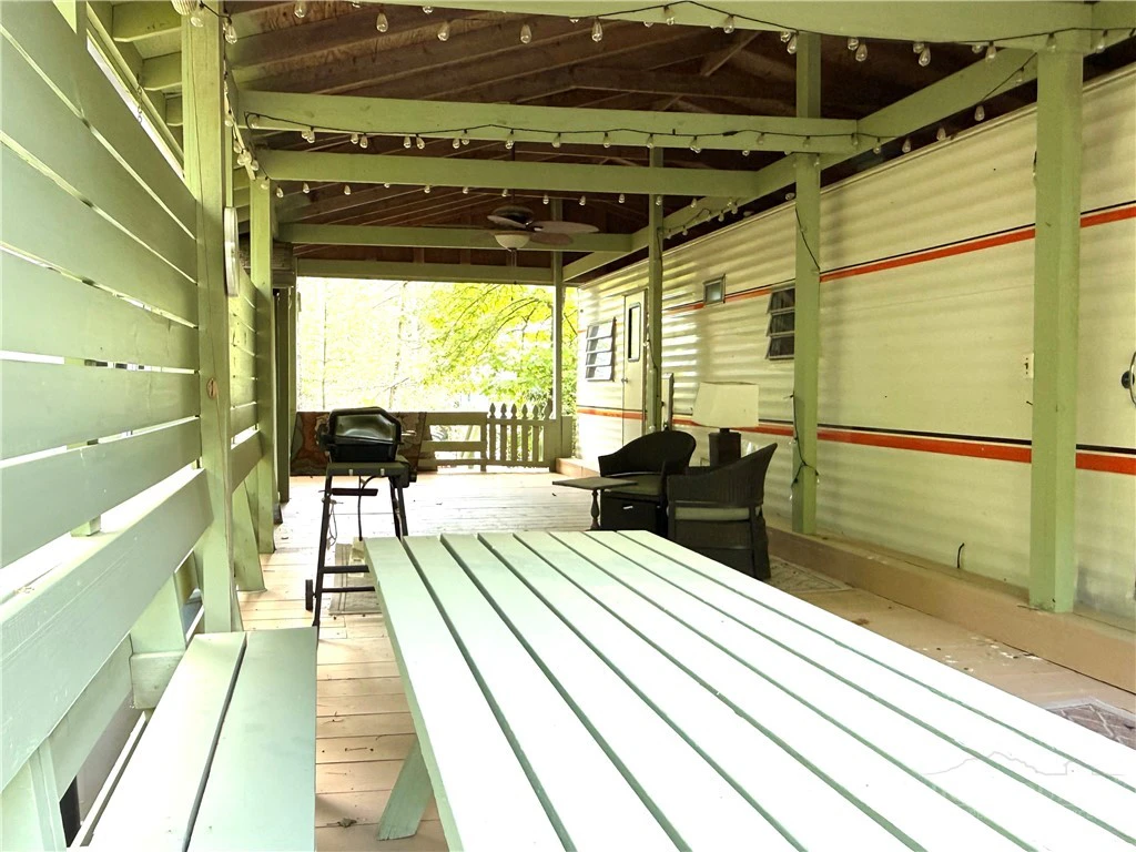 Image number 5 for the current listing