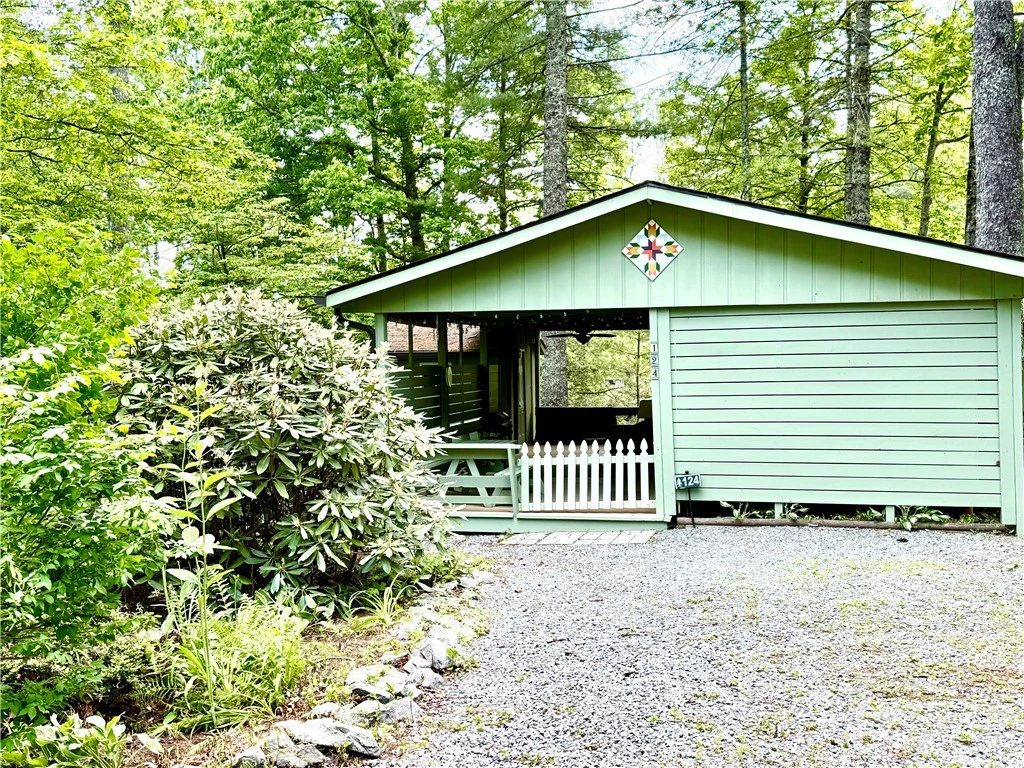 Image number 4 for the current listing