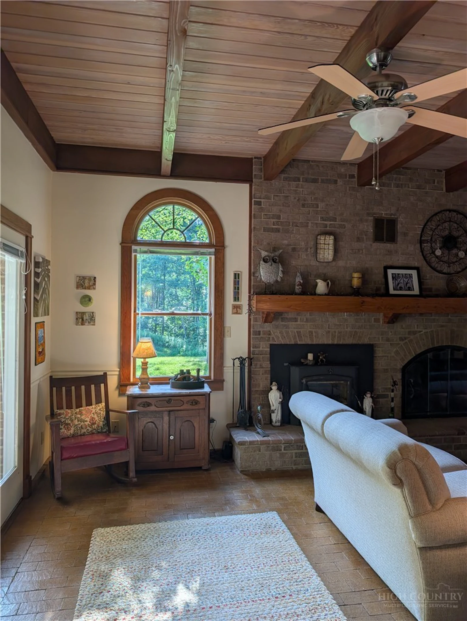 Image number 8 for the current listing