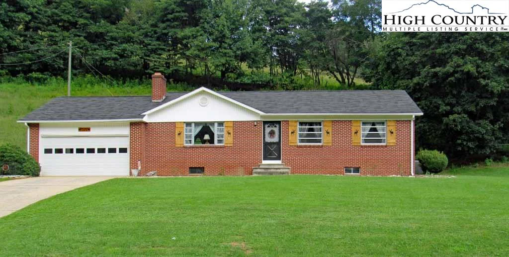 Image number 1 for the current listing