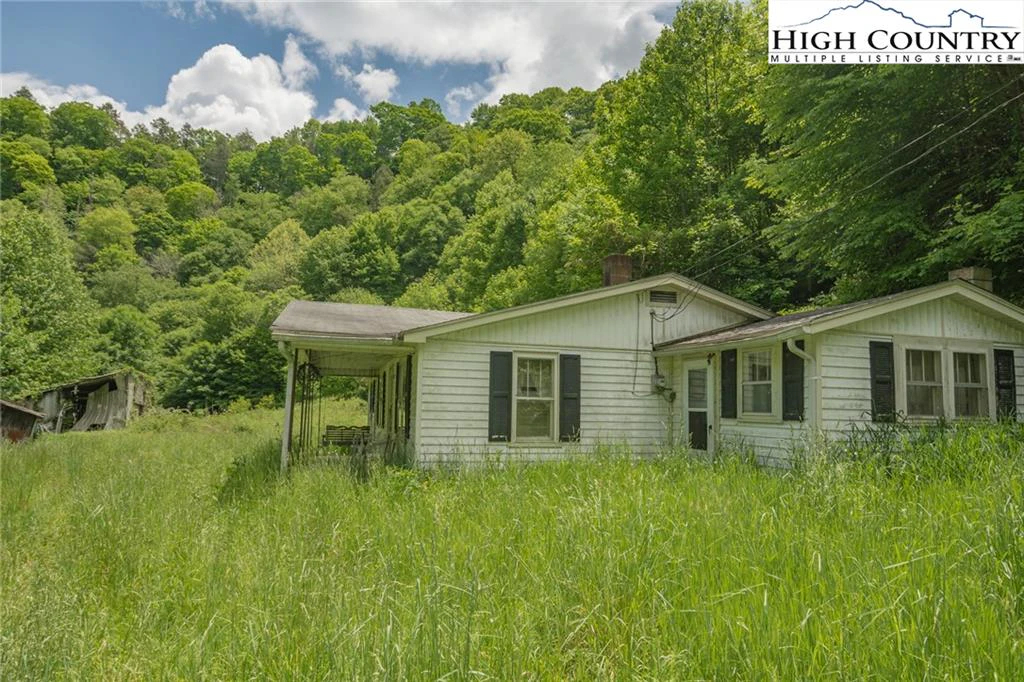 Image number 5 for the current listing