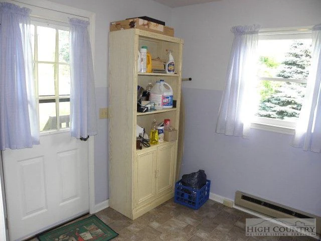 Image number 12 for the current listing