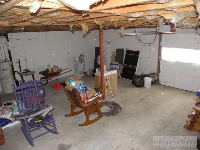 Image number 10 for the current listing