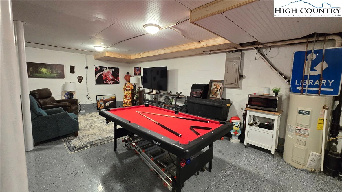 Image number 7 for the current listing