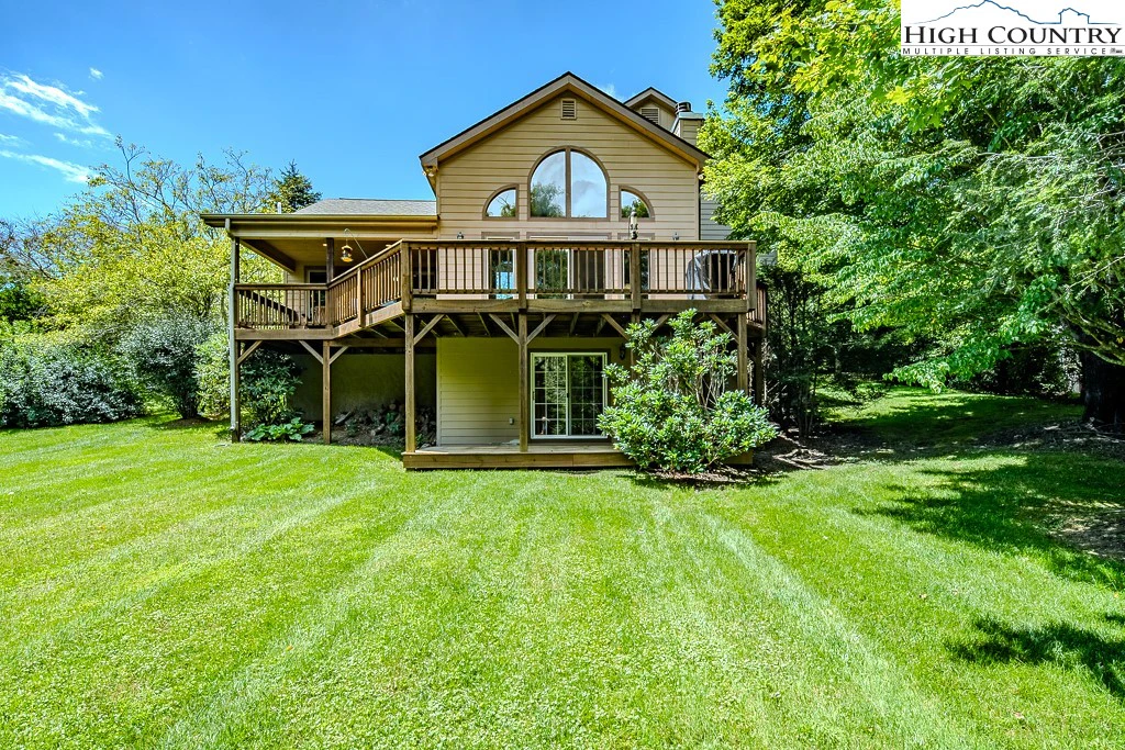 Image number 18 for the current listing