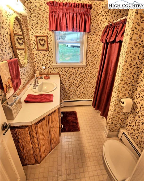 Image number 7 for the current listing