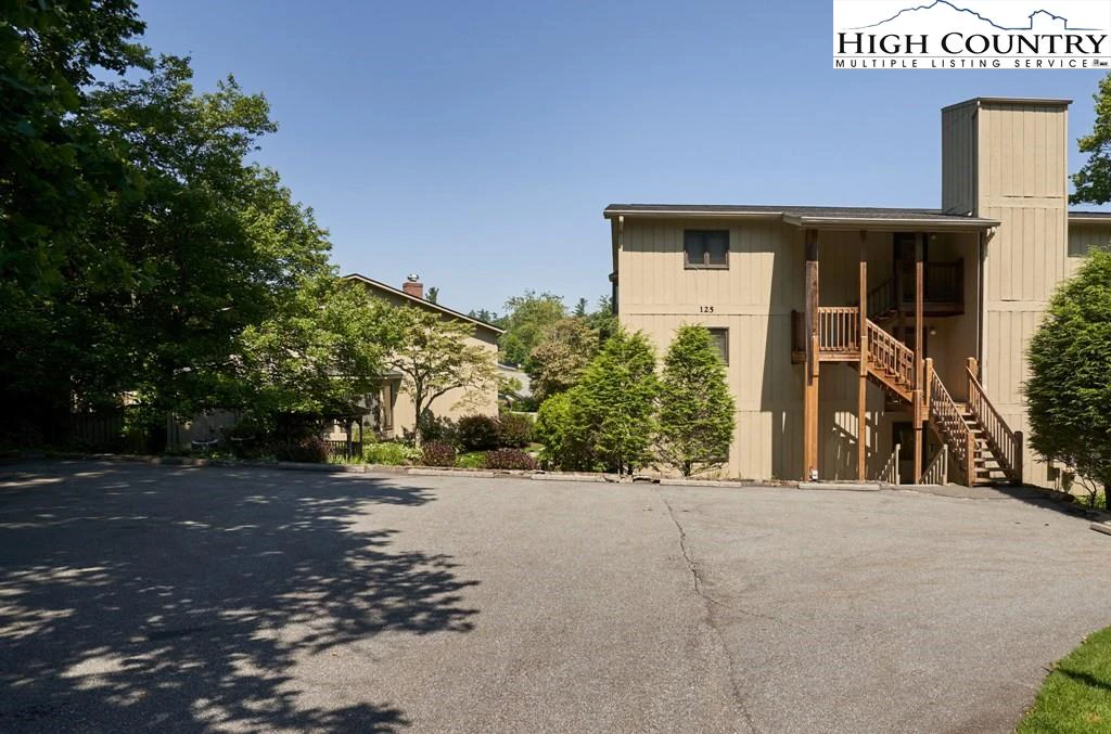 Image number 2 for the current listing