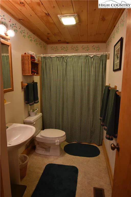 Image number 2 for the current listing