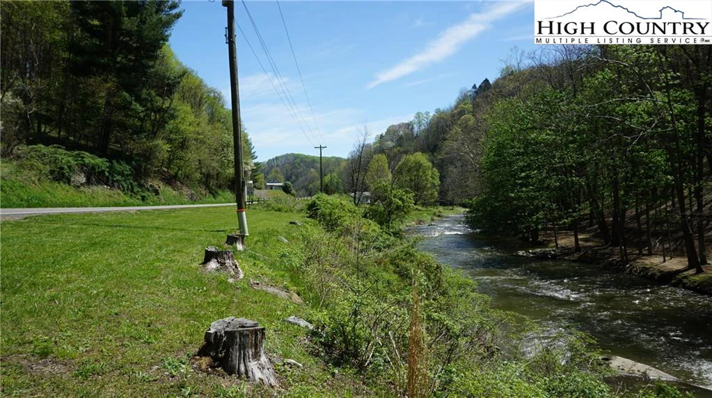 Image number 11 for the current listing