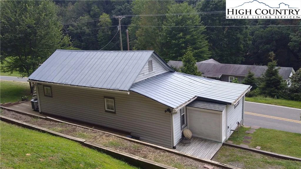 Image number 6 for the current listing