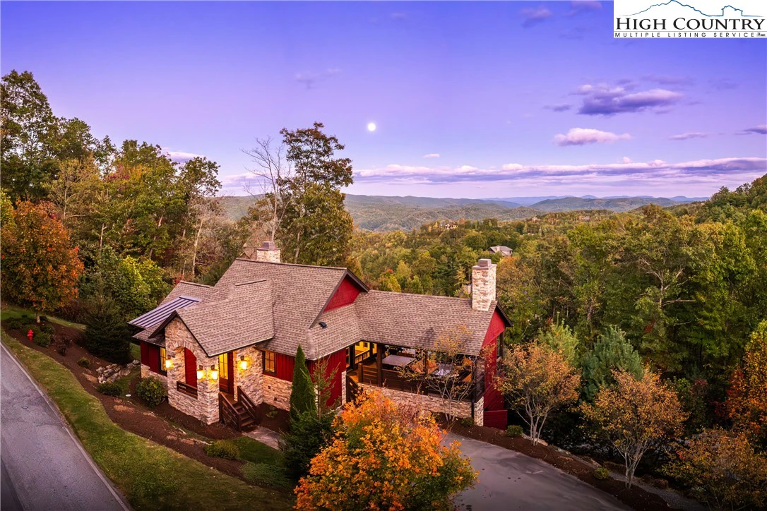 Image number 5 for the current listing
