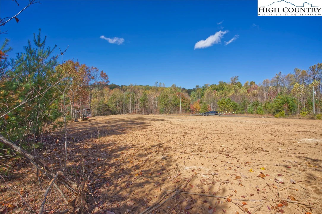 Image number 7 for the current listing