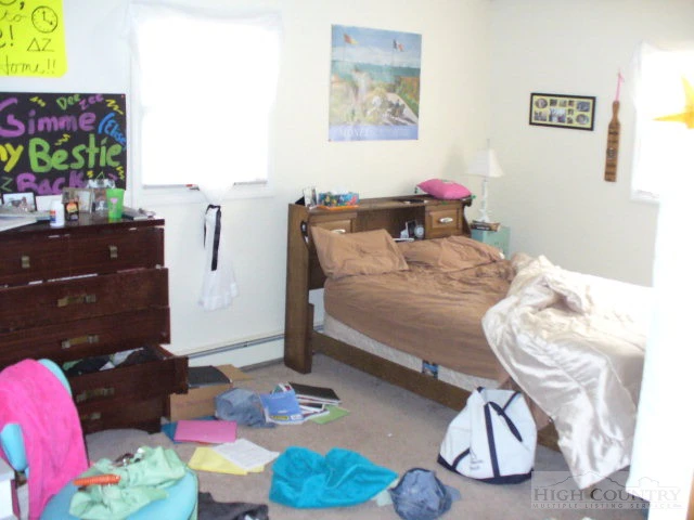 Image number 10 for the current listing