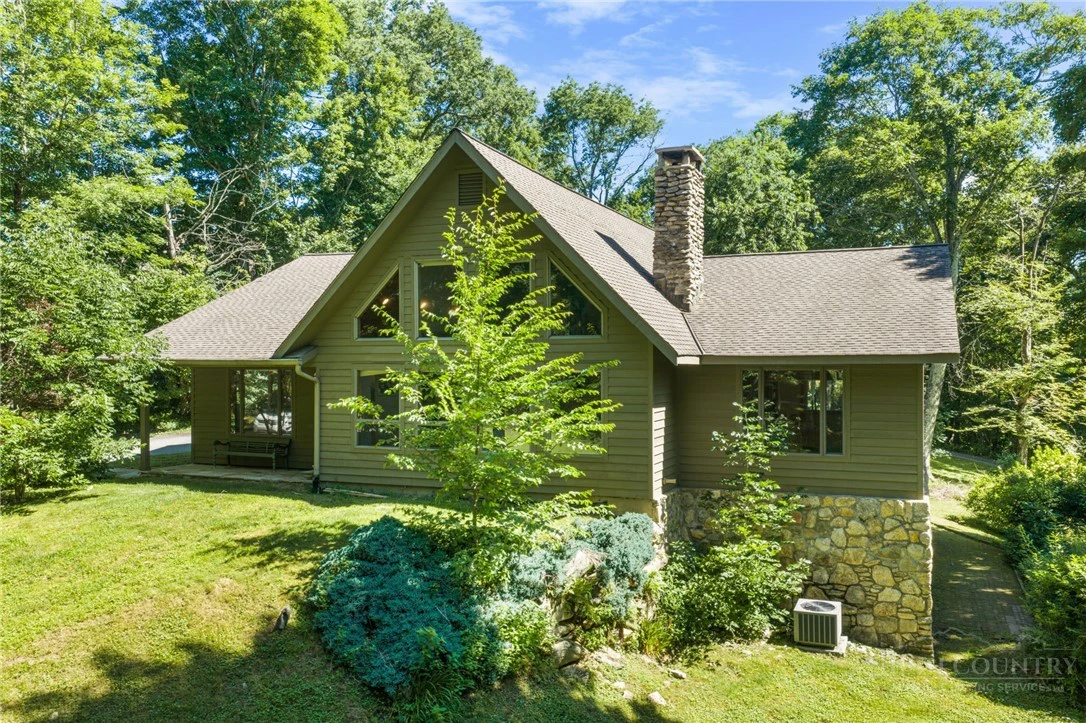 Image number 3 for the current listing