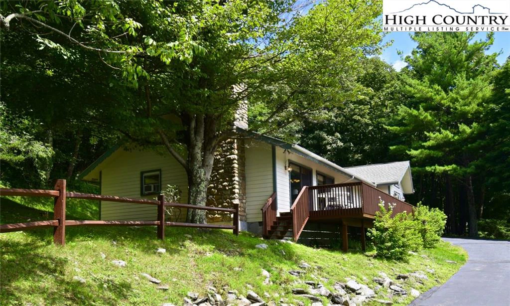 Image number 18 for the current listing