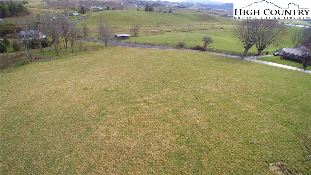 Image number 8 for the current listing
