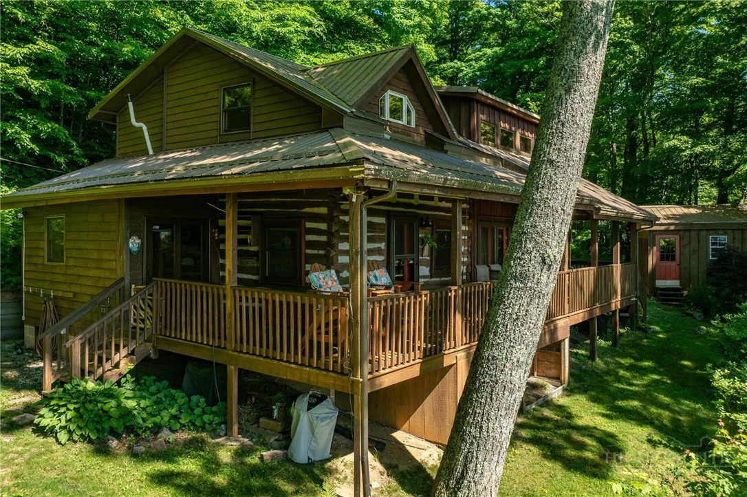 Image number 11 for the current listing