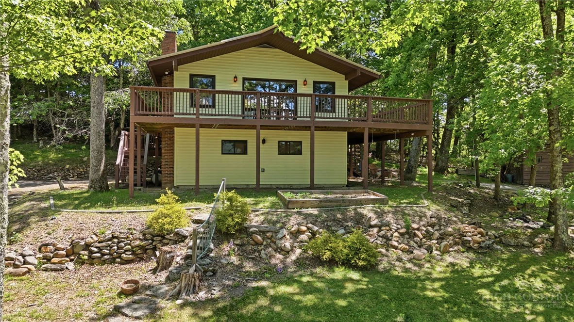 Image number 4 for the current listing
