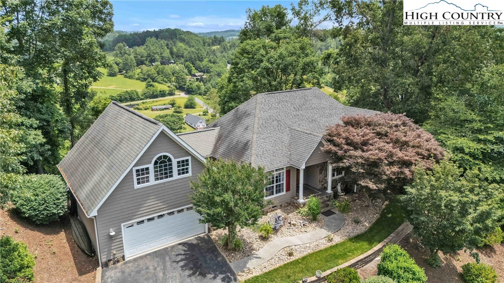Image number 19 for the current listing