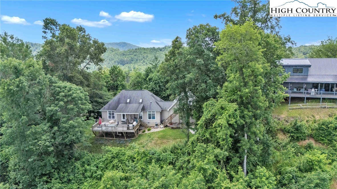 Image number 20 for the current listing