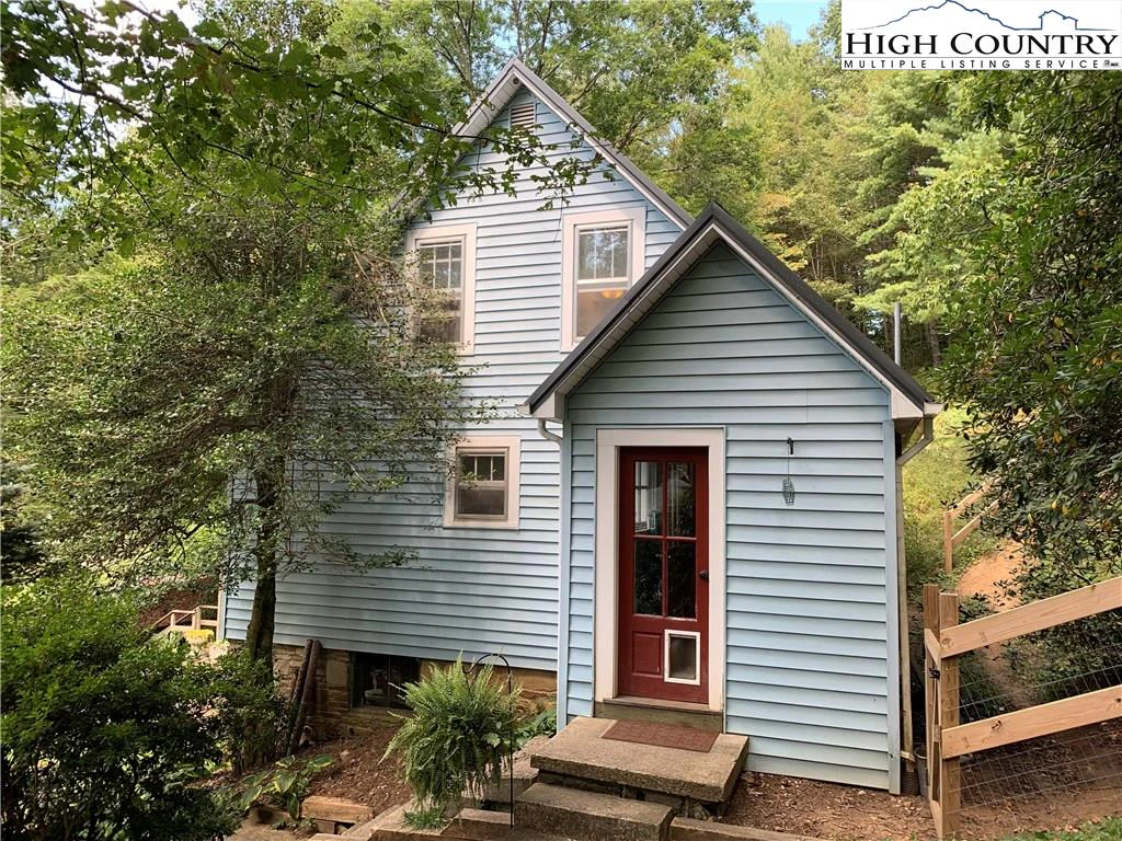 Image number 19 for the current listing