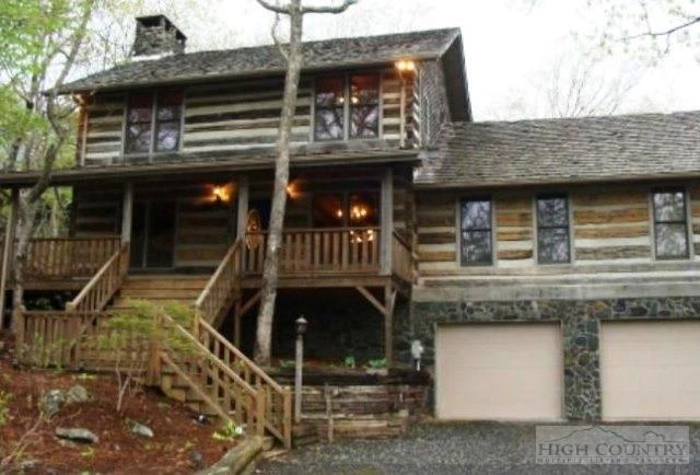Image number 3 for the current listing