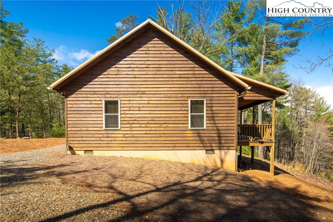 Image number 10 for the current listing
