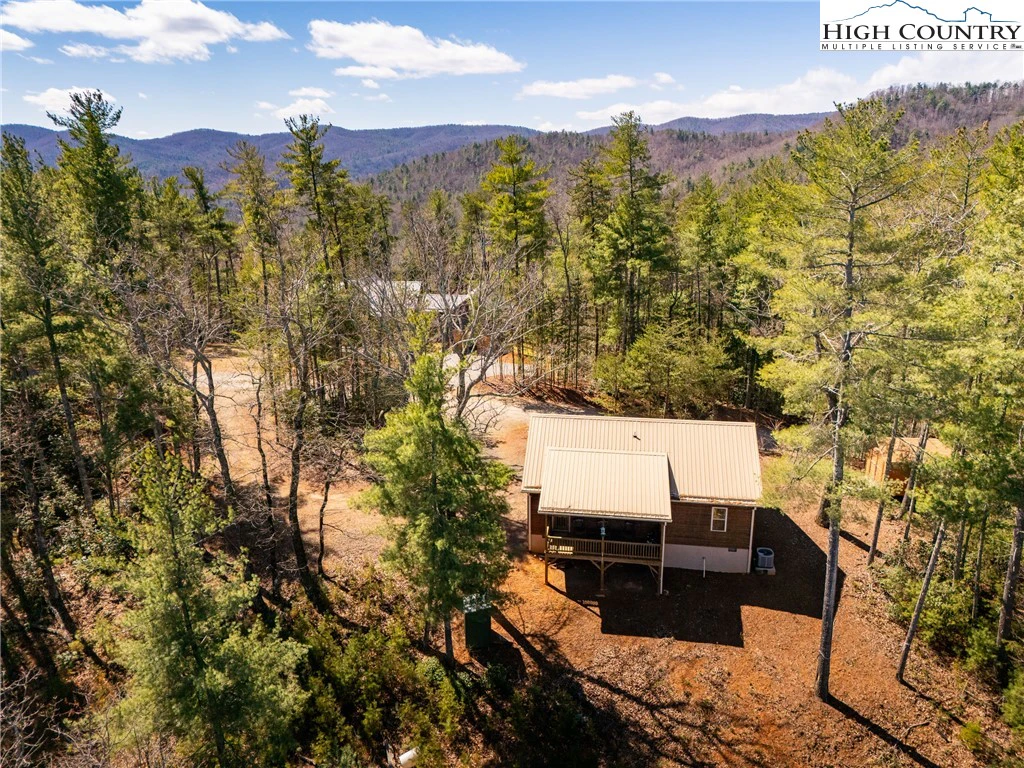 Image number 2 for the current listing