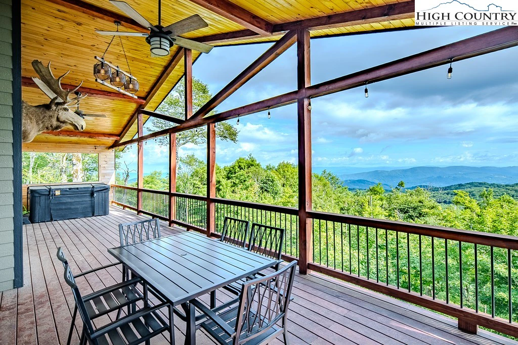 Image number 7 for the current listing