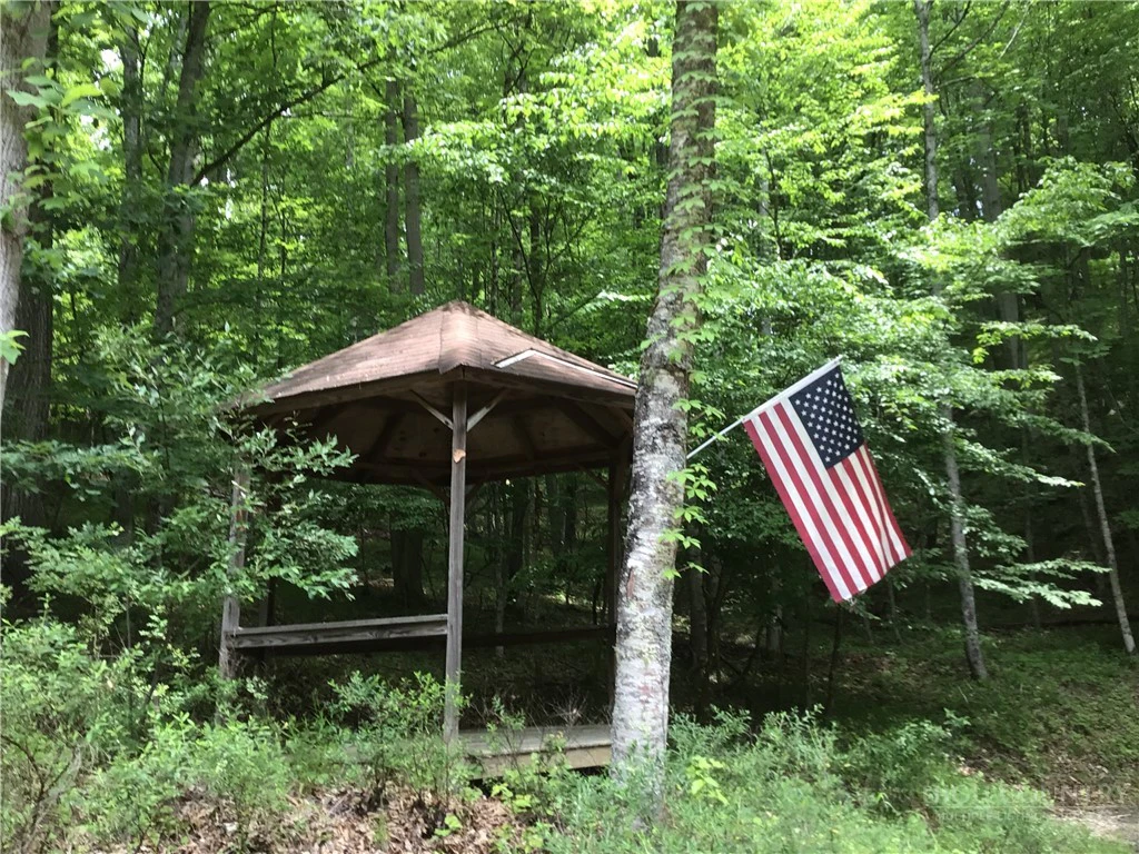 Image number 3 for the current listing