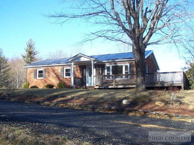 Image number 1 for the current listing