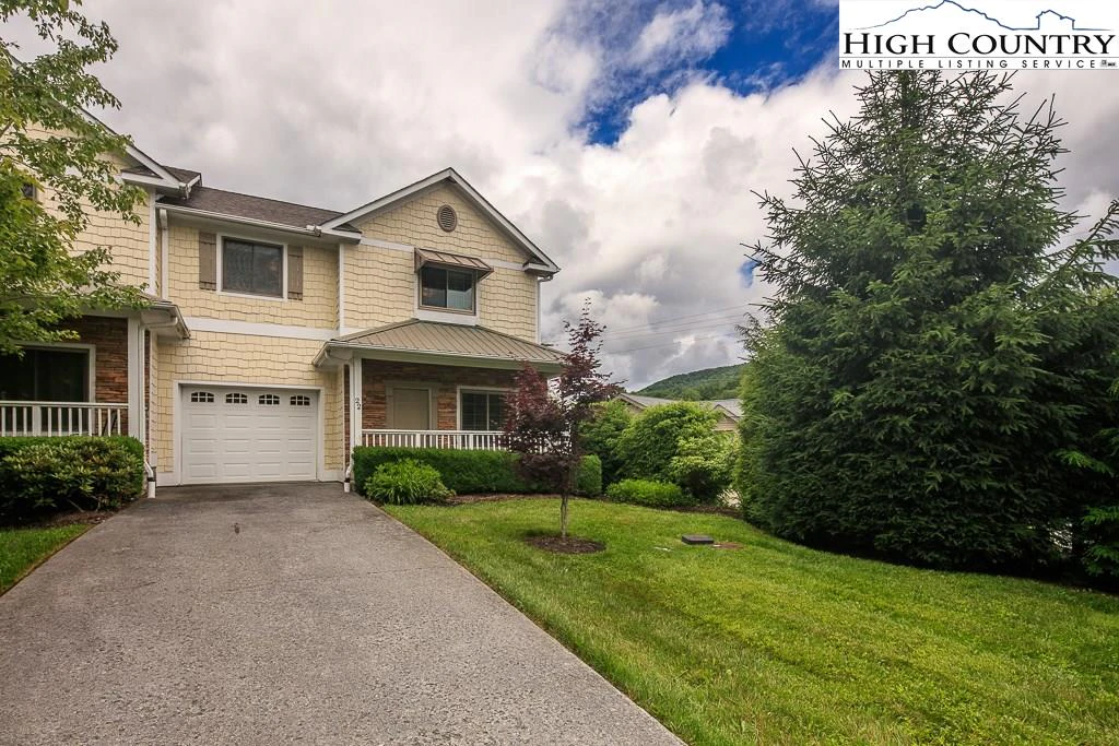 Image number 1 for the current listing