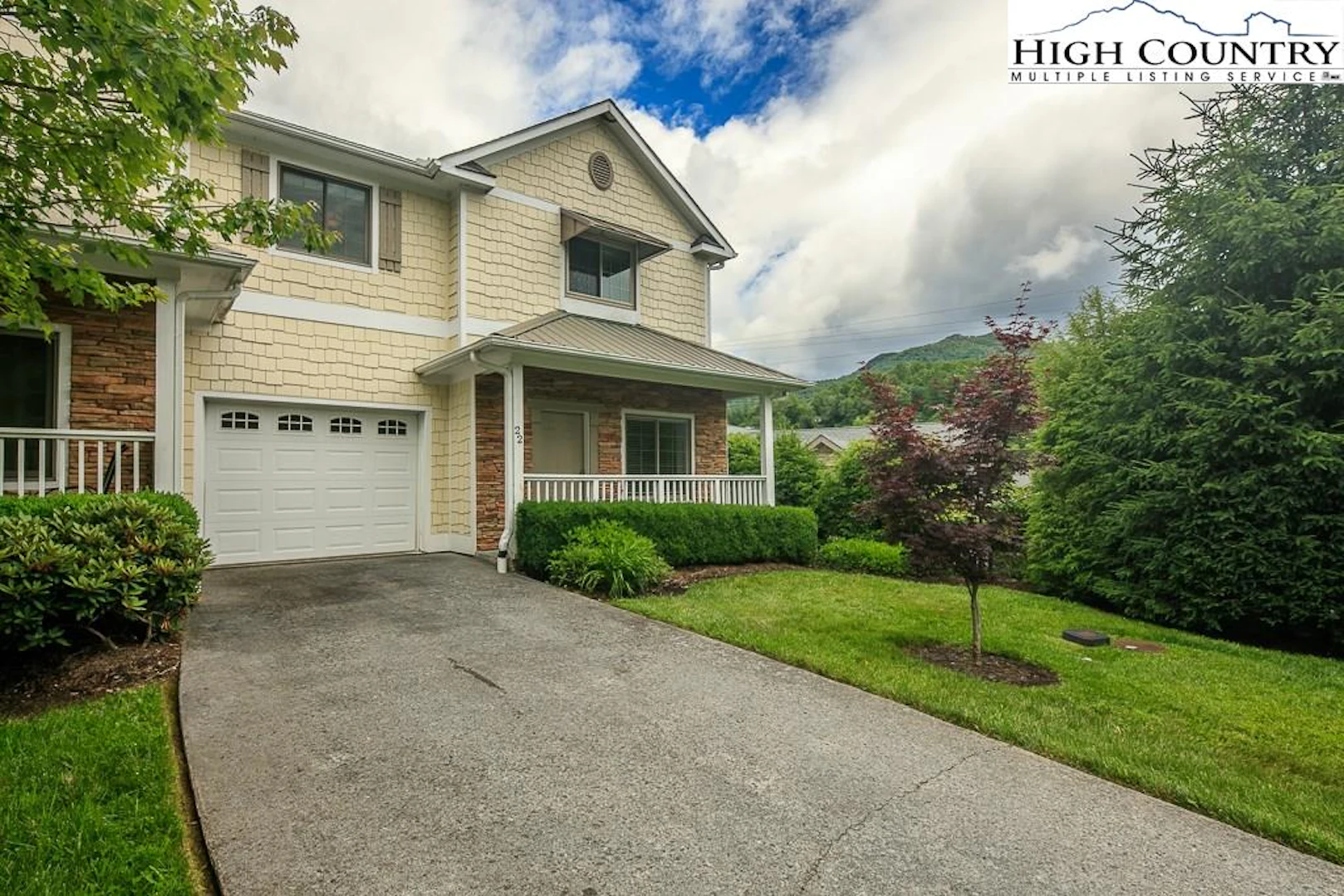 Image number 5 for the current listing