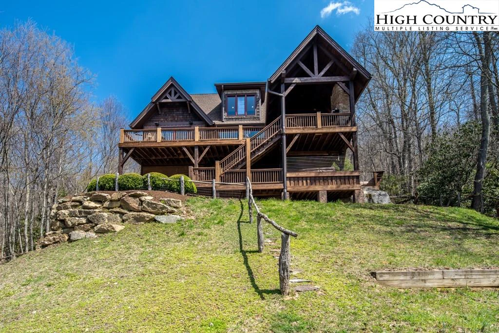Image number 20 for the current listing