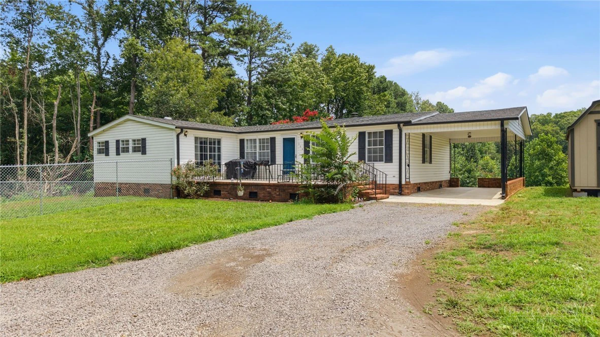 Image number 2 for the current listing