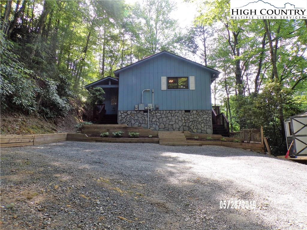 Image number 8 for the current listing