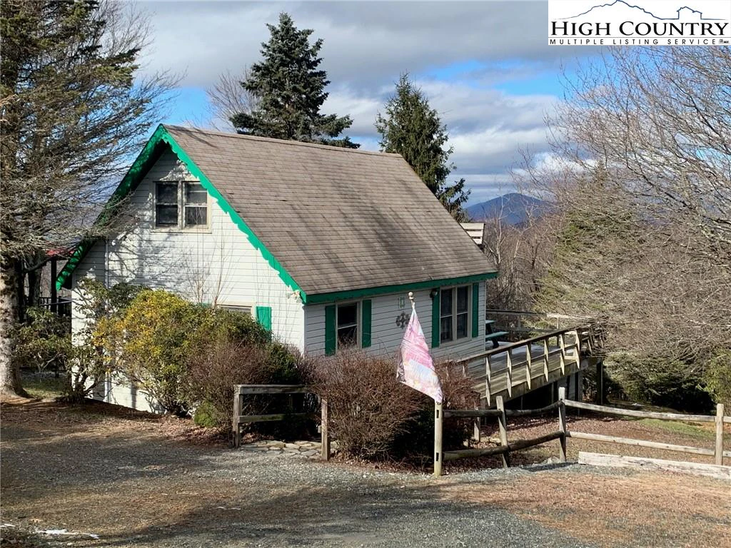 Image number 8 for the current listing