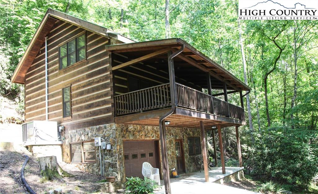 Image number 1 for the current listing