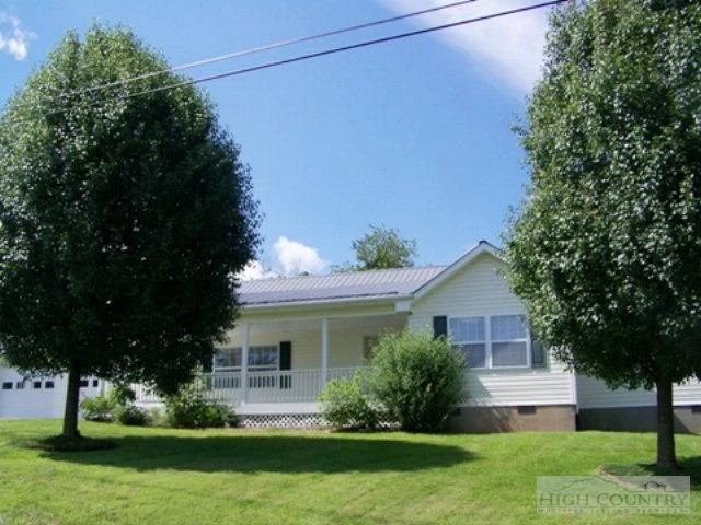 Image number 3 for the current listing