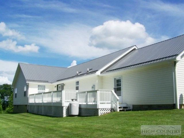 Image number 6 for the current listing