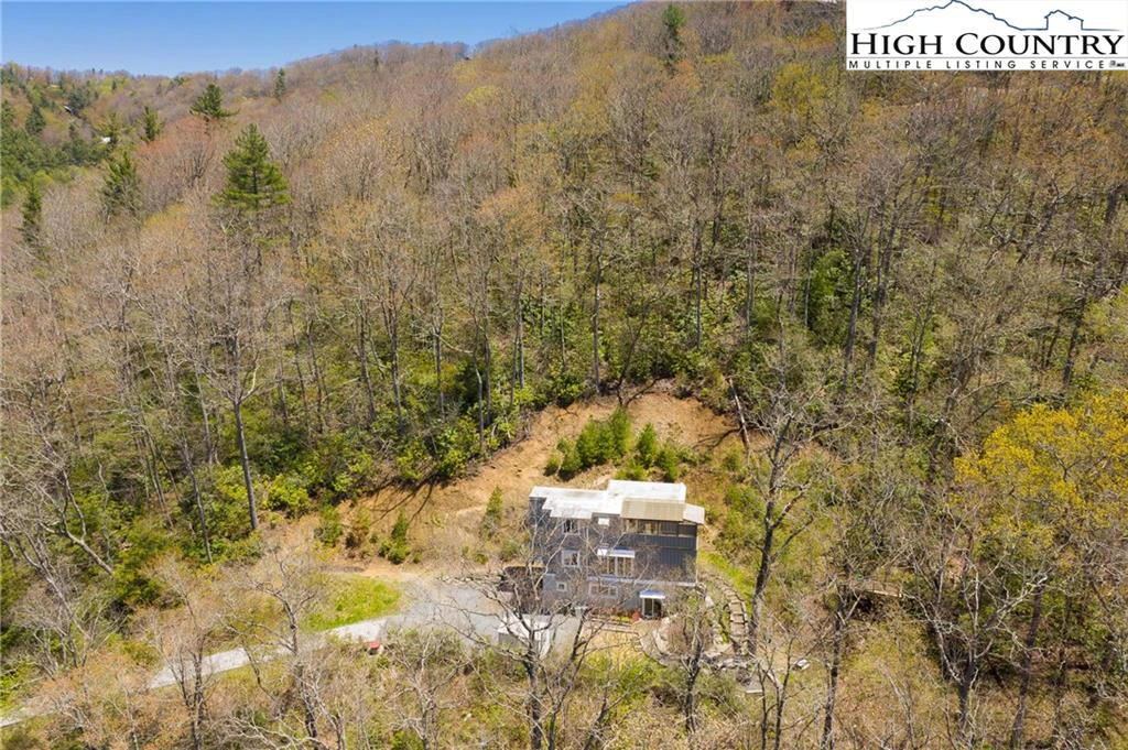Image number 20 for the current listing