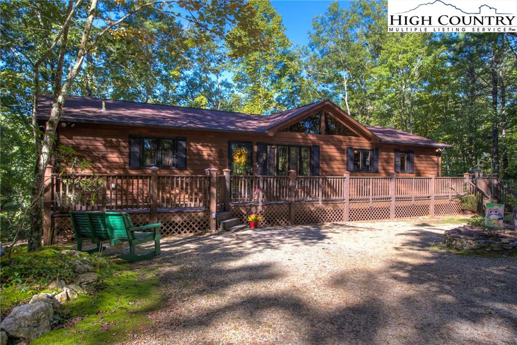 Image number 18 for the current listing