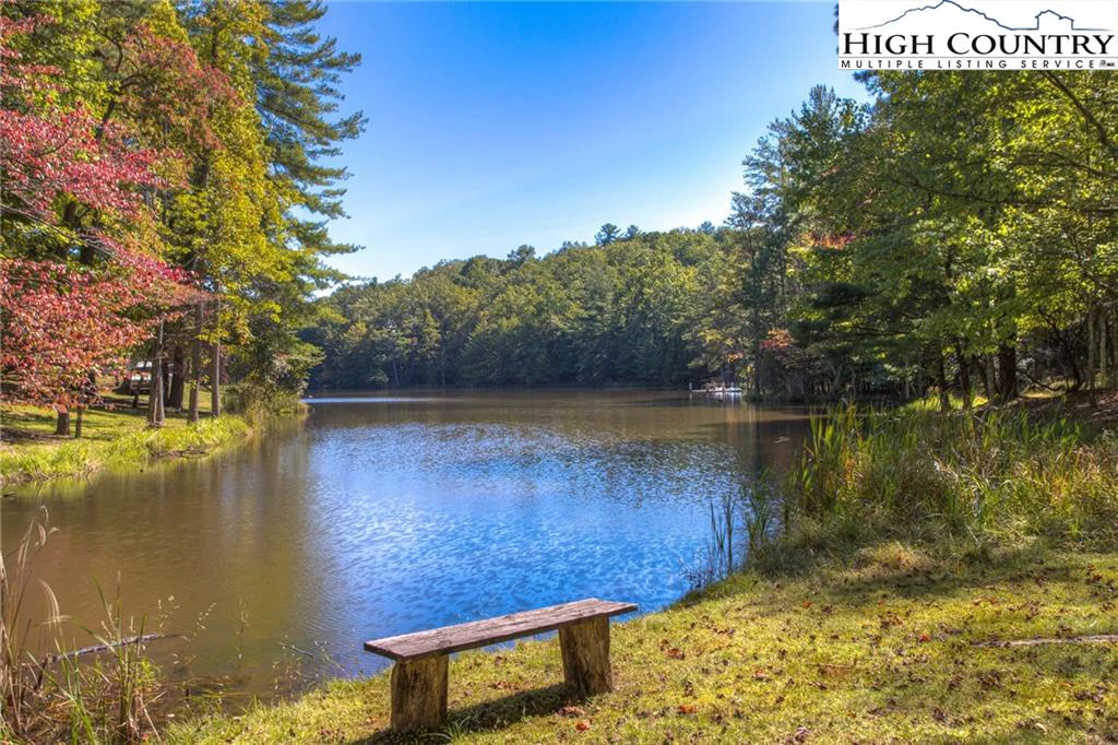Image number 20 for the current listing