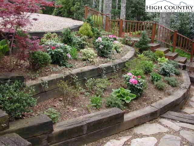 Image number 5 for the current listing